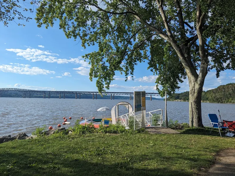 Empty River Pool approach beside the Hudson with the Newburgh Beacon Bridge beyond